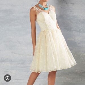 Size 8 Tea length Ivory Summer wedding reception garden party dress floral lace